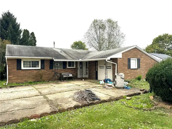 4481 Broadway Ne Avenue, Louisville, OH 44641