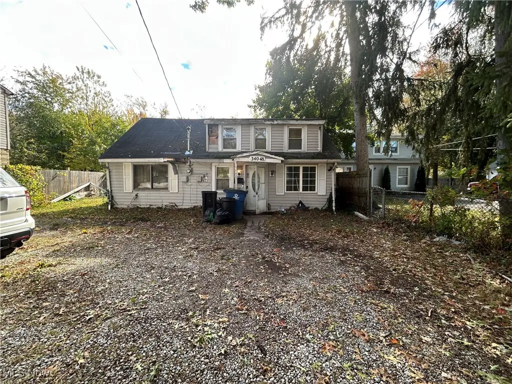 34048 Beach Park Avenue, Eastlake, OH 44095 - Image #1