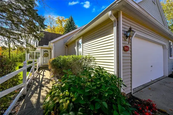 3982 Palace Way, Copley, OH 44321