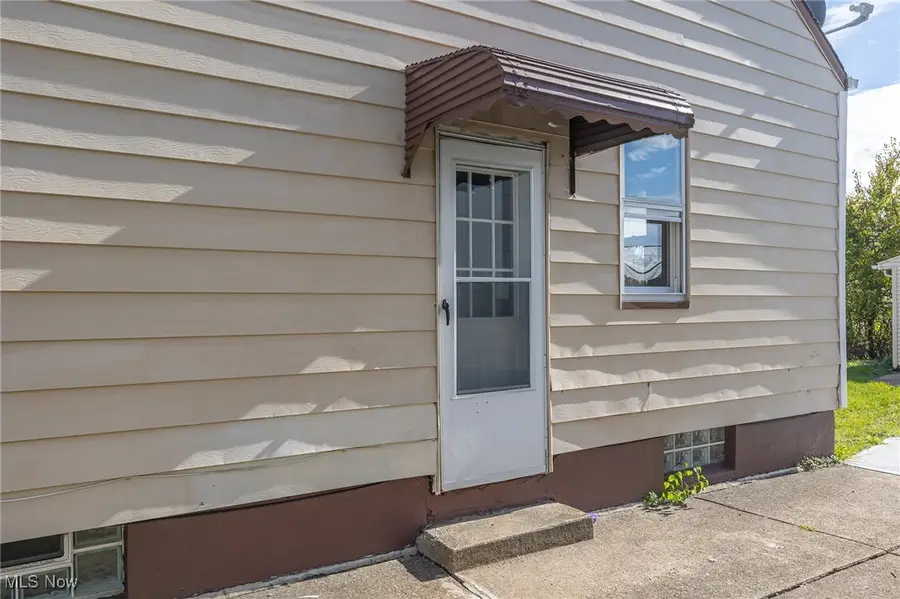 16002 Turney Road, Maple Heights, OH 44137 - Image #3