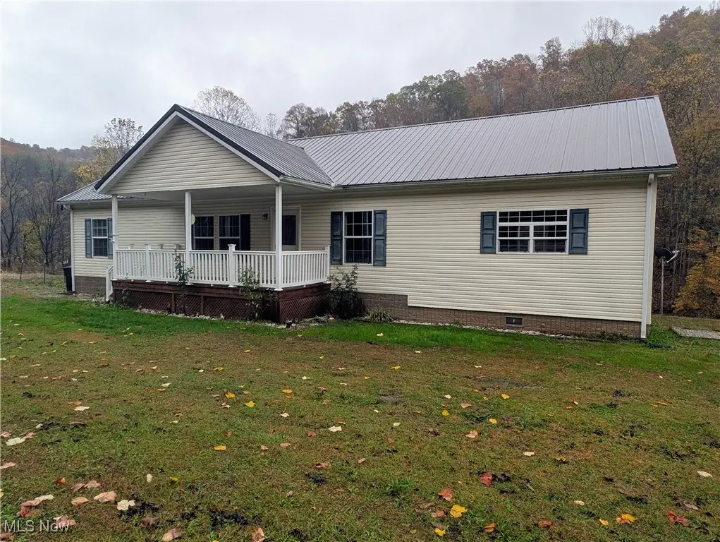 98 Trace Road, Newton, WV 25266 - Image #1