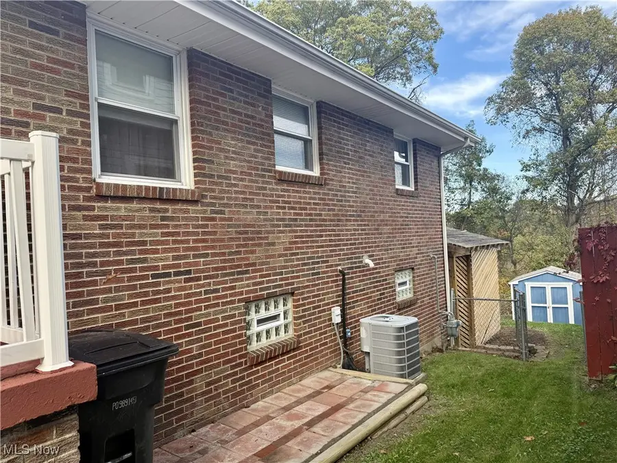 472 Dresden Avenue, Steubenville, OH 43952 - Image #2