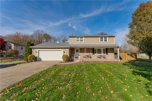 9679 Cain Ne Drive, Warren, OH 44484