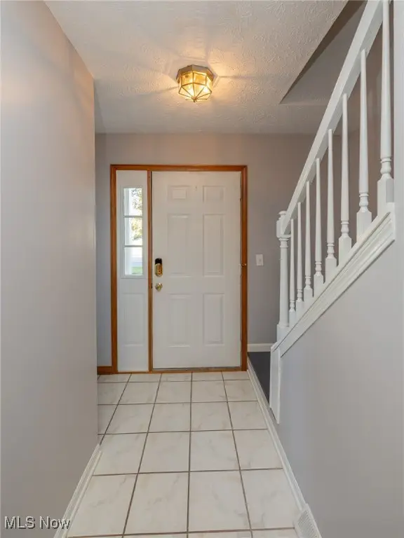 758 Song Bird Street, Elyria, OH 44035 - Image #3