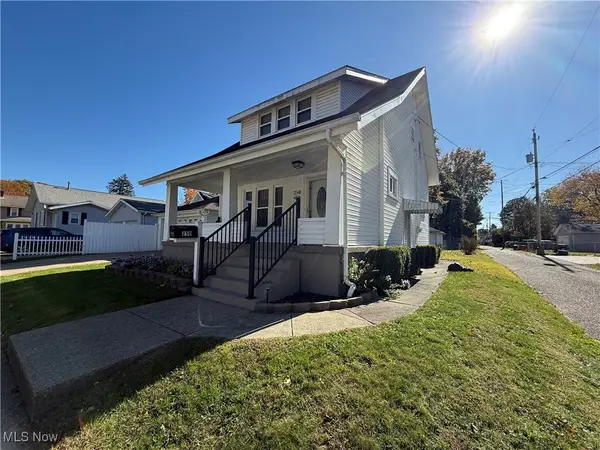 250 Ross Nw Avenue, New Philadelphia, OH 44663