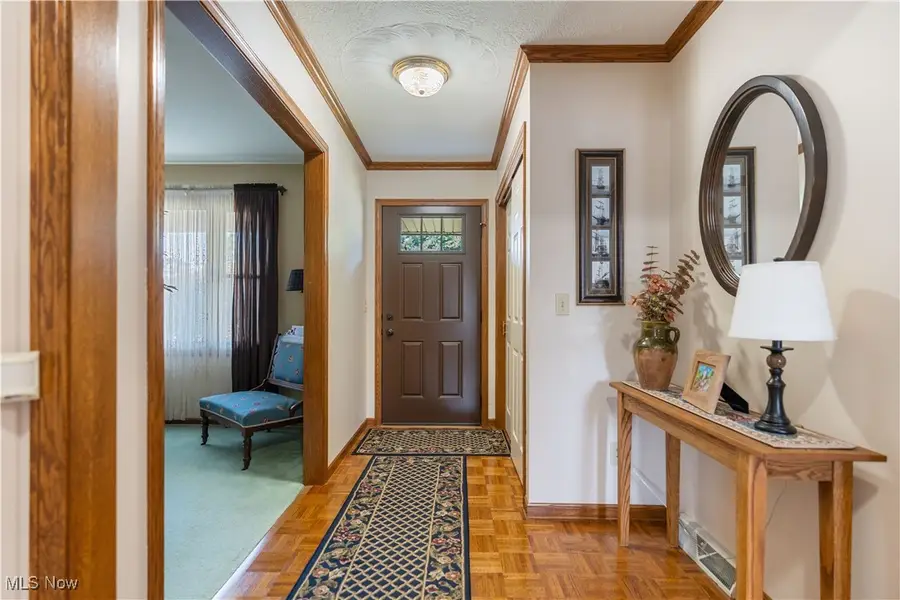 6666 Carriage Lane Ne Avenue, Canton, OH 44721 - Image #2