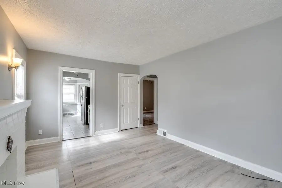 1023 Wertz Sw Avenue, Canton, OH 44710 - Image #3