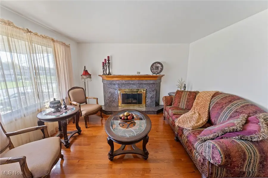 576 Breetz Drive, Campbell, OH 44405 - Image #3