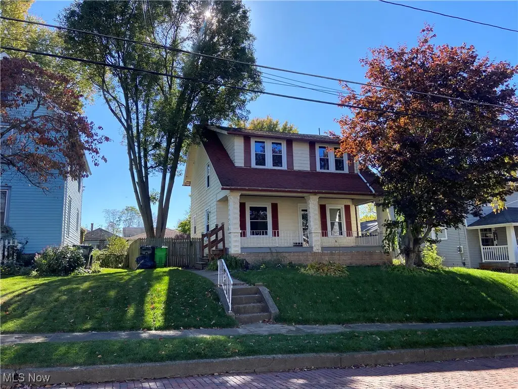 237 Commonwealth Ne Avenue, Massillon, OH 44646 - Image #1