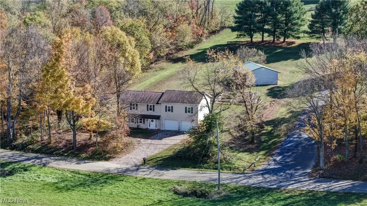 4244 Murray Nw Road, Dover, OH 44622 - Image #1