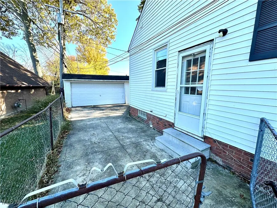 33012 Lake Shore Boulevard, Willowick, OH 44095 - Image #3