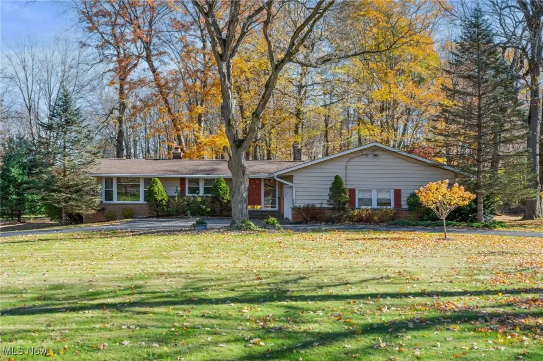 34840 Sherwood Drive, Solon, OH 44139 - Image #1