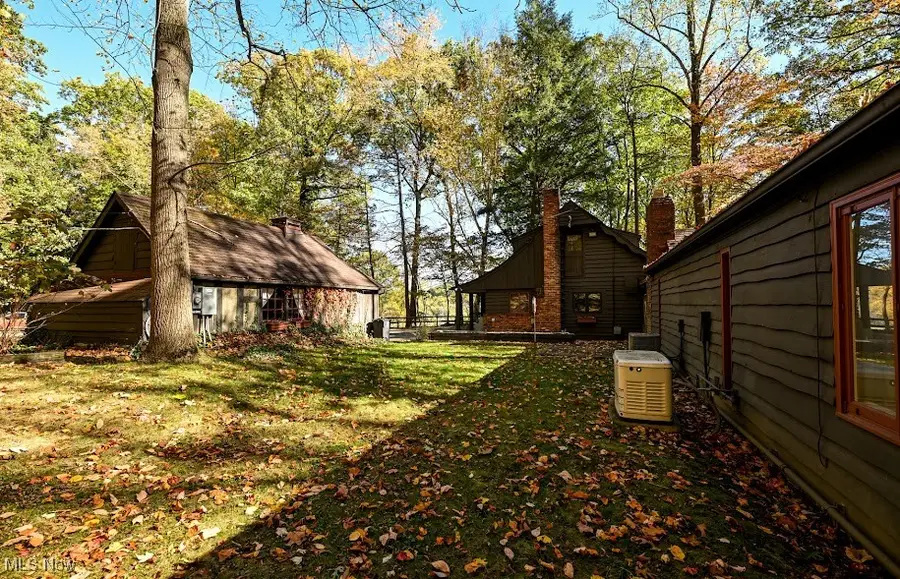 745 Canyon Trail, Akron, OH 44303 - Image #2