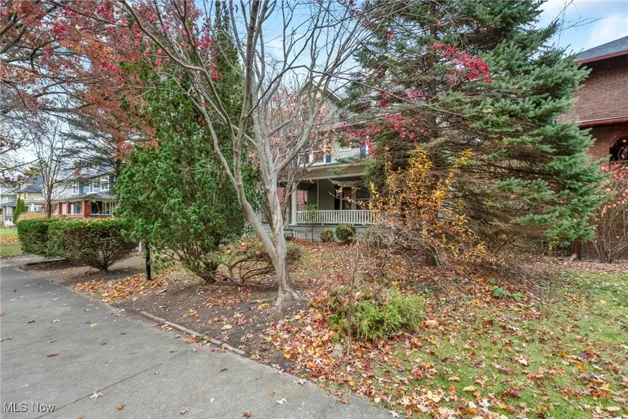 113 N Highland Avenue, Akron, OH 44303 - Image #3