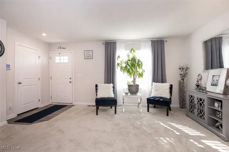 34399 Sylvia Drive, Eastlake, OH 44095 - Image #2