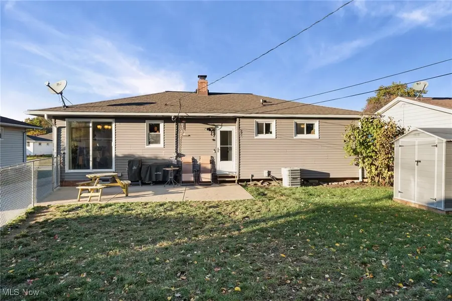 650 E Dartmoor Avenue, Seven Hills, OH 44131 - Image #2