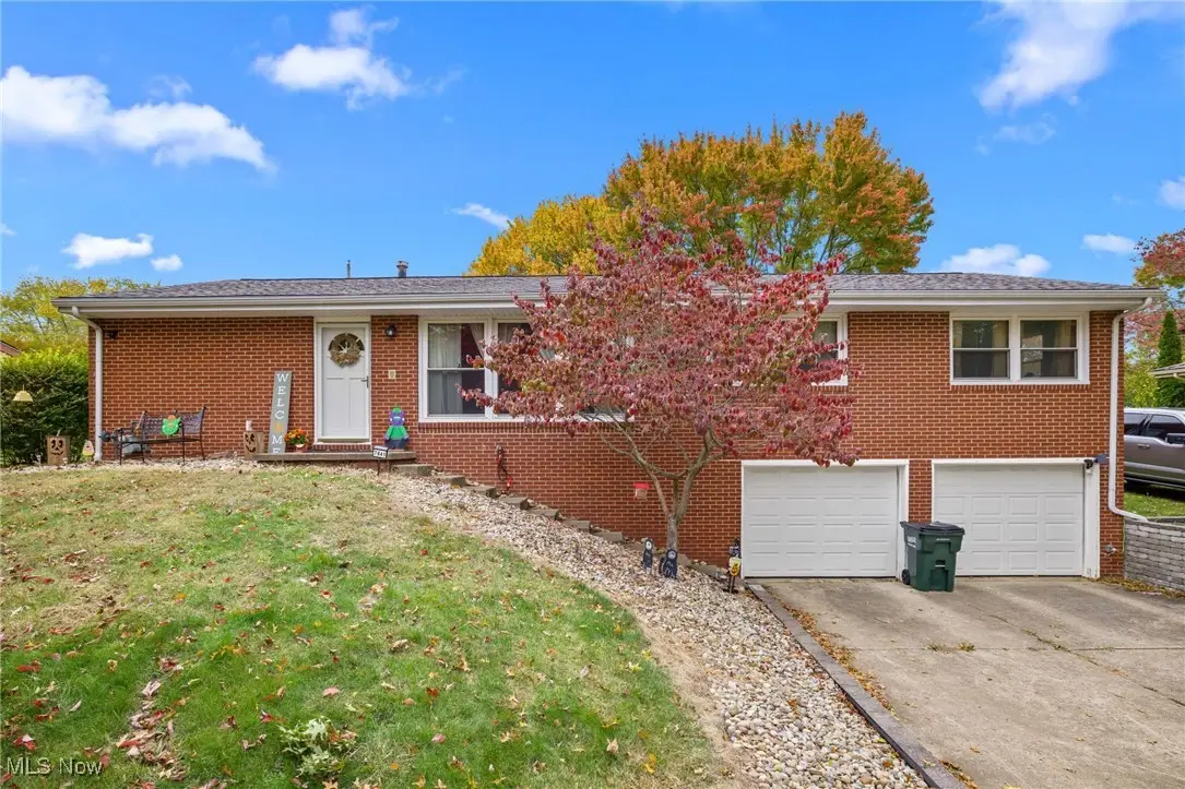 7841 Tahiti Nw Street, Massillon, OH 44646 - Image #1
