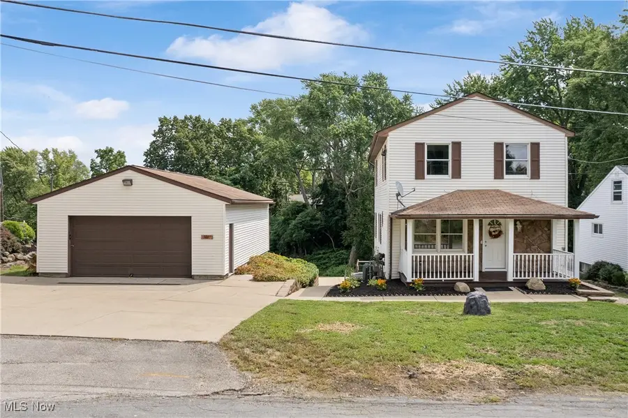 3807 Hummel Drive, Akron, OH 44319 - Image #2