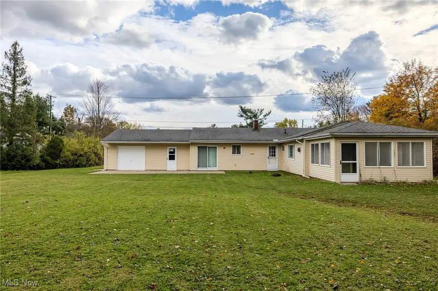 8226 Cedar Road, Chesterland, OH 44026 - Image #2