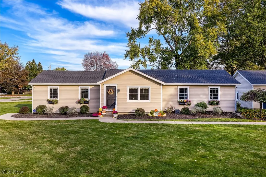 3944 Columbia Nw Avenue, Massillon, OH 44646 - Image #1