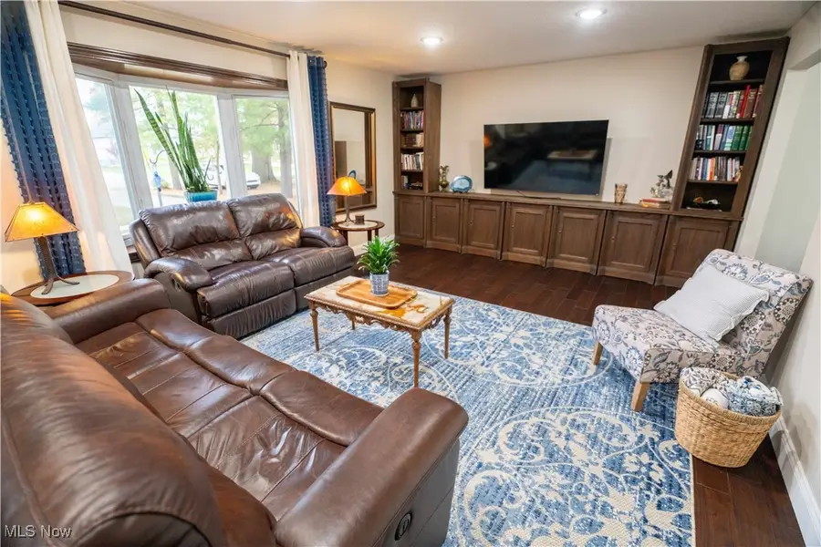 38610 Wood Road, Willoughby, OH 44094 - Image #2