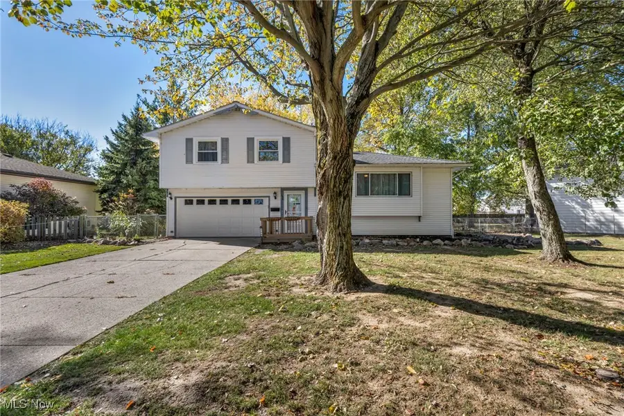 158 E Overlook E Drive, Eastlake, OH 44095 - Image #3