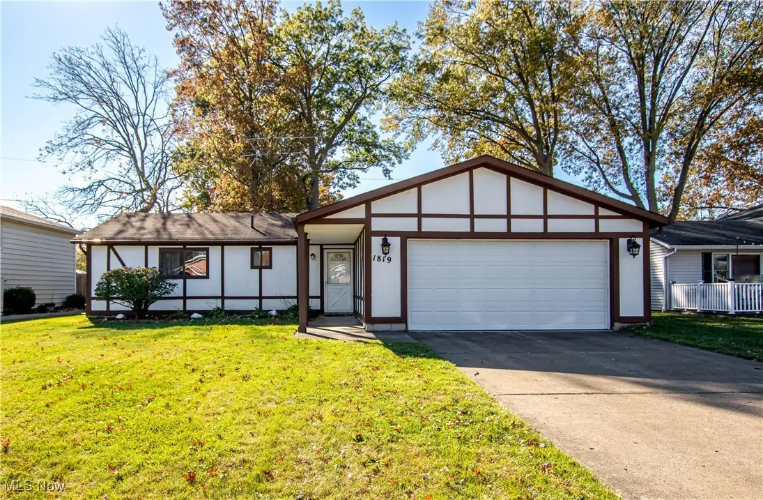 1819 Gloucester Drive, Lorain, OH 44053 - Image #1