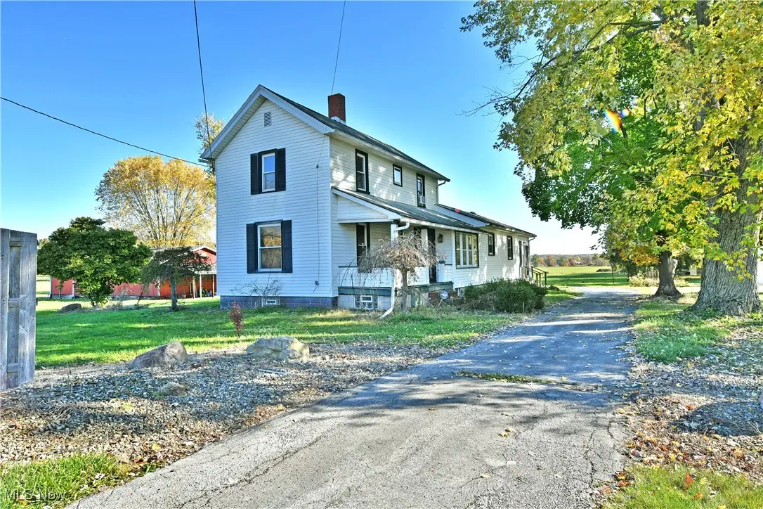 2526 Hoagland Blackstub Road, Cortland, OH 44410 - Image #1