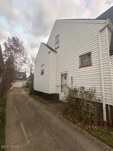 3957 E 154, Cleveland, OH 44128 - Image #3