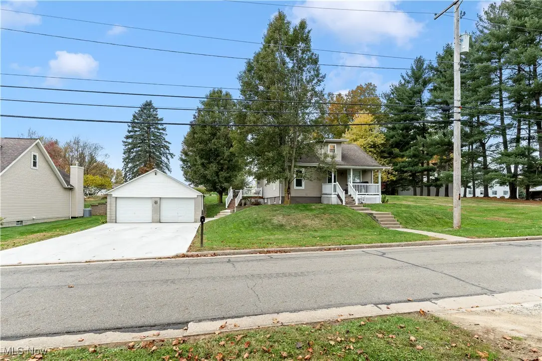 745 Mckinley Sw Avenue, Brewster, OH 44613 - Image #1