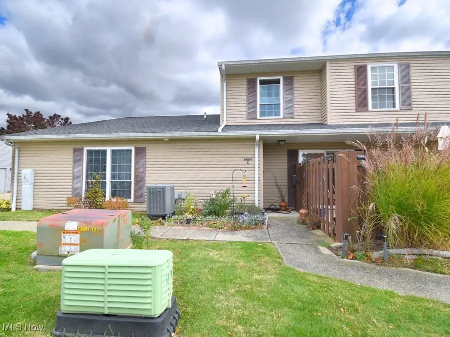 6864 Beacon Drive #C, Mentor, OH 44060 - Image #2