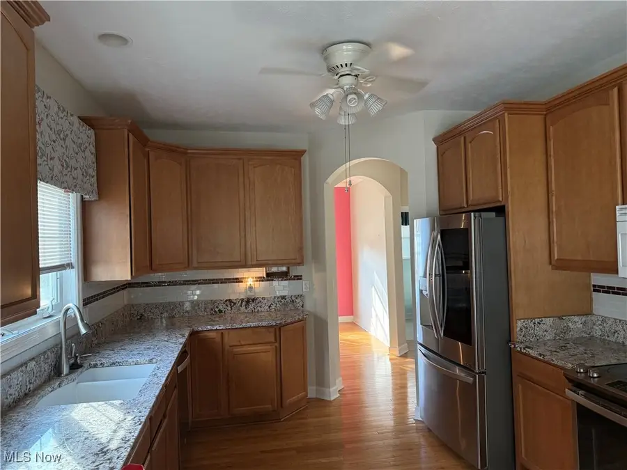 8285 Manor Gate Way, Mentor, OH 44060 - Image #3