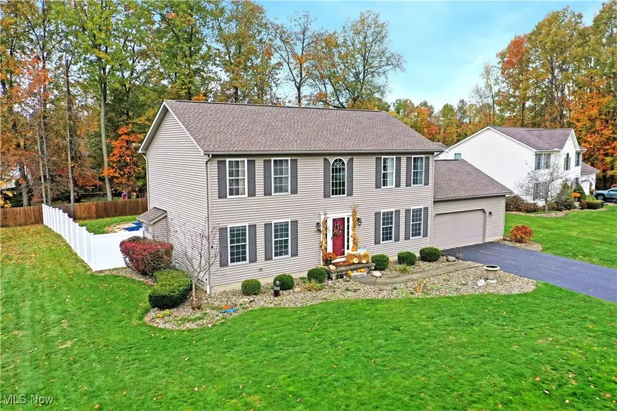 283 White Tail Run, Cortland, OH 44410 - Image #2