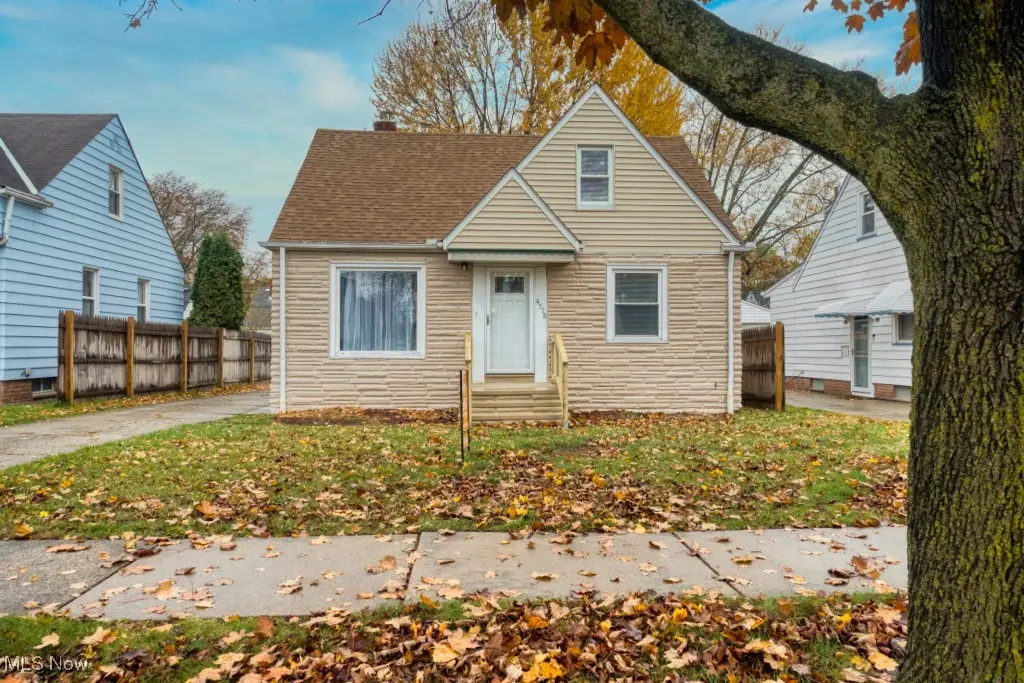 4578 Forest Edge Drive, Brooklyn, OH 44144 - Image #1