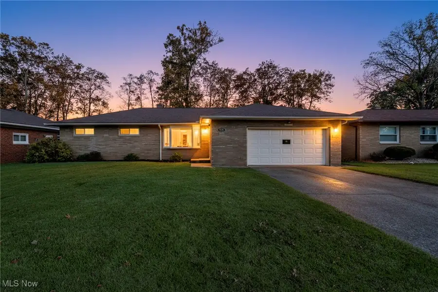 8580 Royal Ridge Drive, Parma, OH 44129 - Image #2