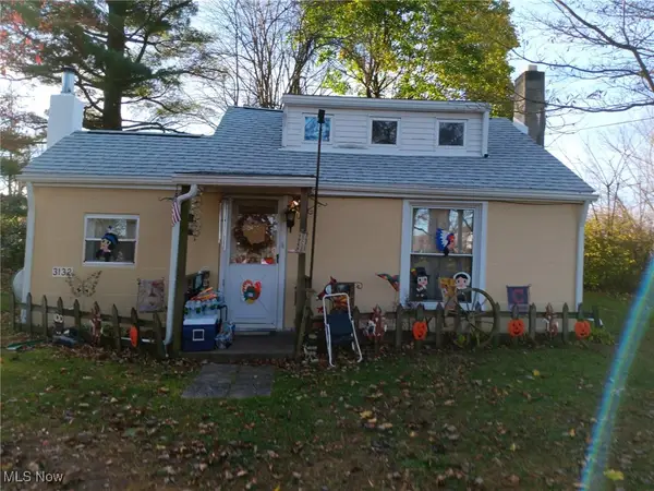 3132 Lake Rockwell Road, Ravenna, OH 44266