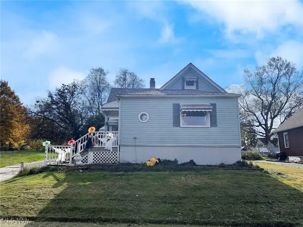 469 Devitt Avenue, Campbell, OH 44405