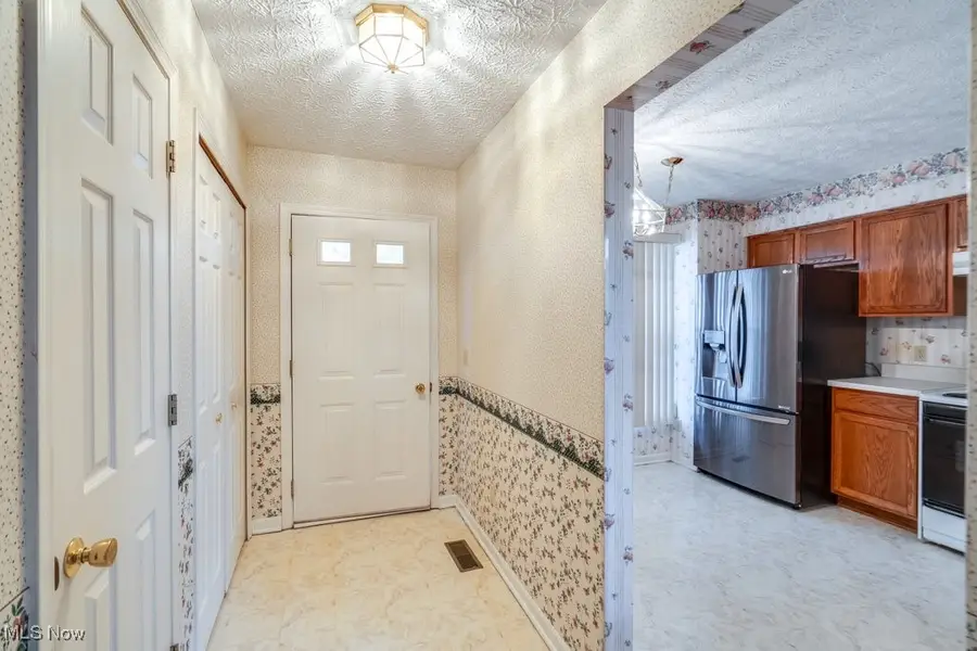 1111 Lake Meadow Lane, Brunswick, OH 44212 - Image #3