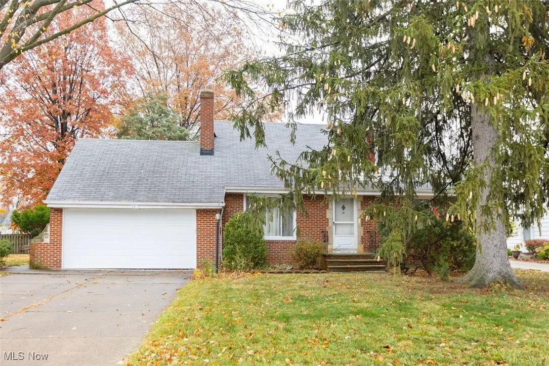 295 E 276th Street, Euclid, OH 44132 - Image #1
