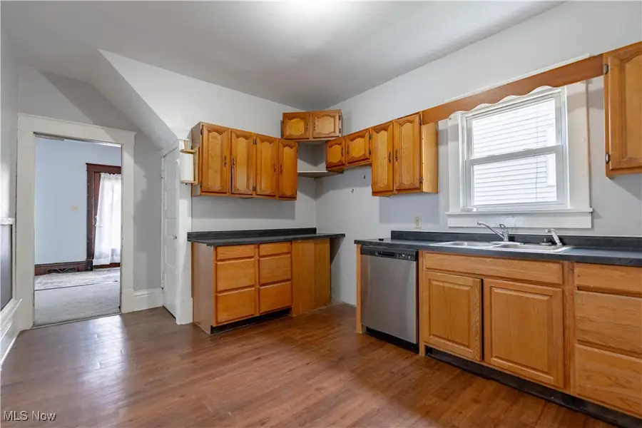 174 W Wayne Street, Alliance, OH 44601 - Image #3