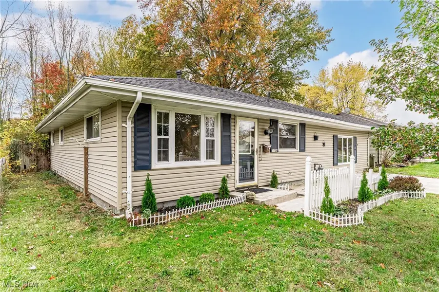 1038 Oakwood Drive, Elyria, OH 44035 - Image #3