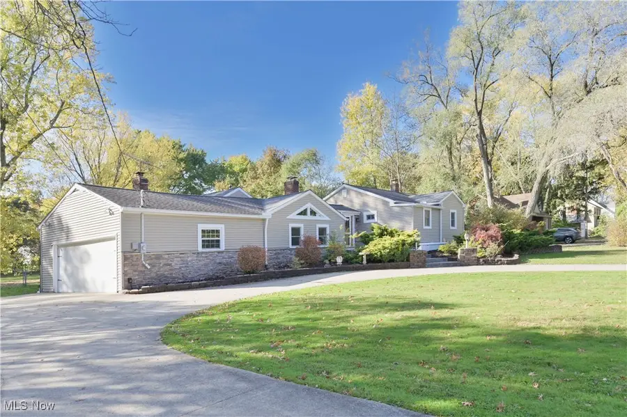 6708 Seneca Road, Mayfield, OH 44143 - Image #2