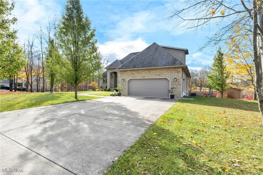 1497 Morning Star Drive, Roaming Shores, OH 44084 - Image #3