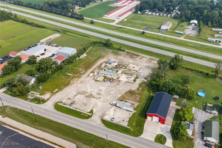 2321 E State Road, Port Clinton, OH 43452 - Image #2