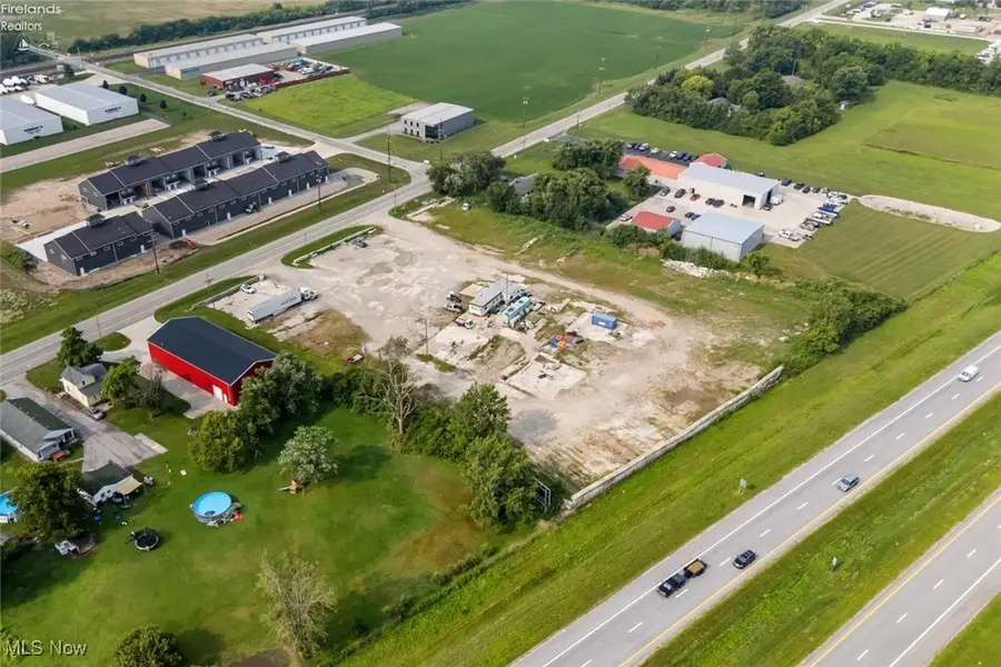 2321 E State Road, Port Clinton, OH 43452 - Image #3