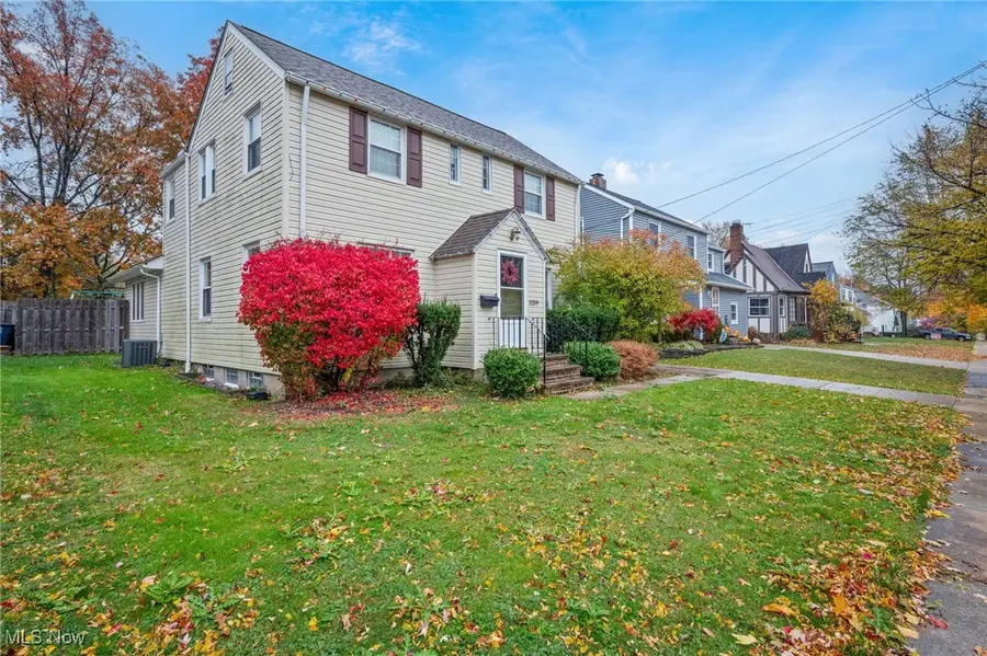 1259 Gordon Road, Lyndhurst, OH 44124 - Image #3