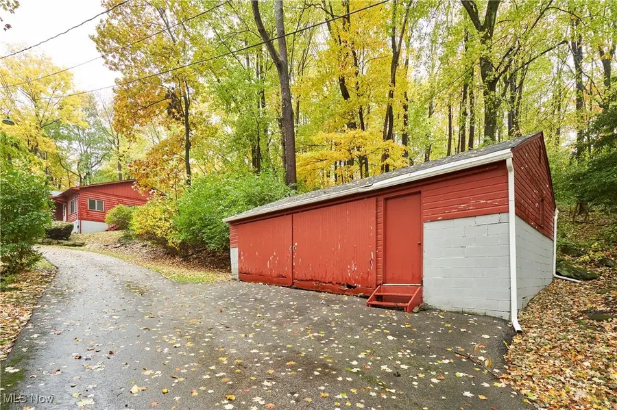 4464 W Bath Road, Akron, OH 44333 - Image #2