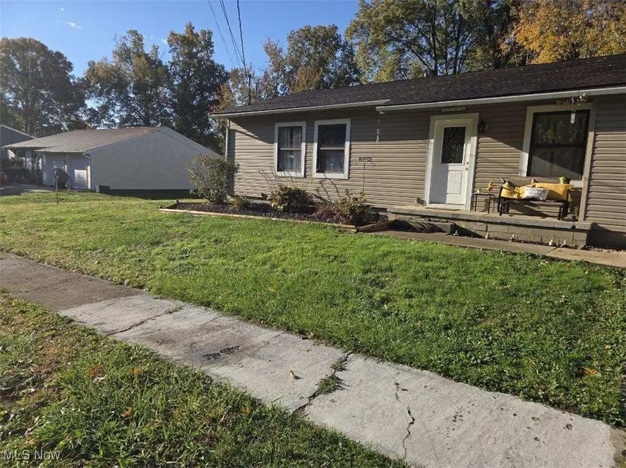 998 Woodglen Avenue, Newton Falls, OH 44444 - Image #2