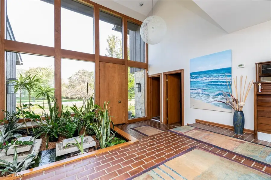 32250 Meadowlark Way, Pepper Pike, OH 44124 - Image #3