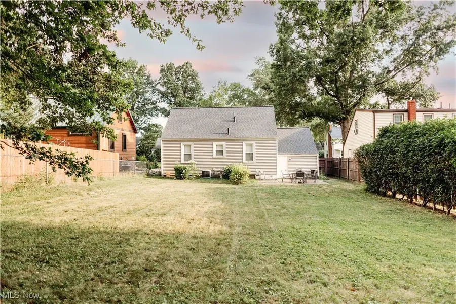 1056 Taggart Nw Street, Massillon, OH 44646 - Image #2